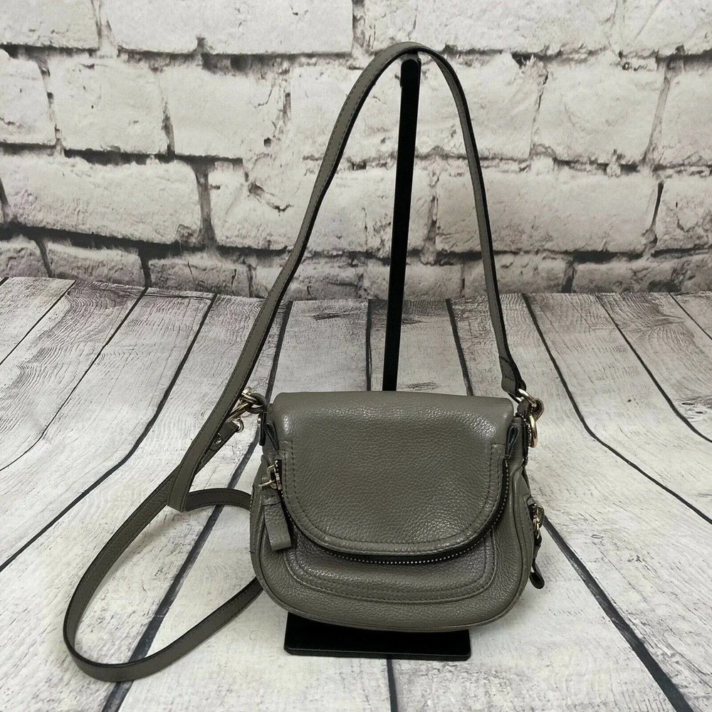 Inzi‎ Gray Double zipper leather crossbody bag